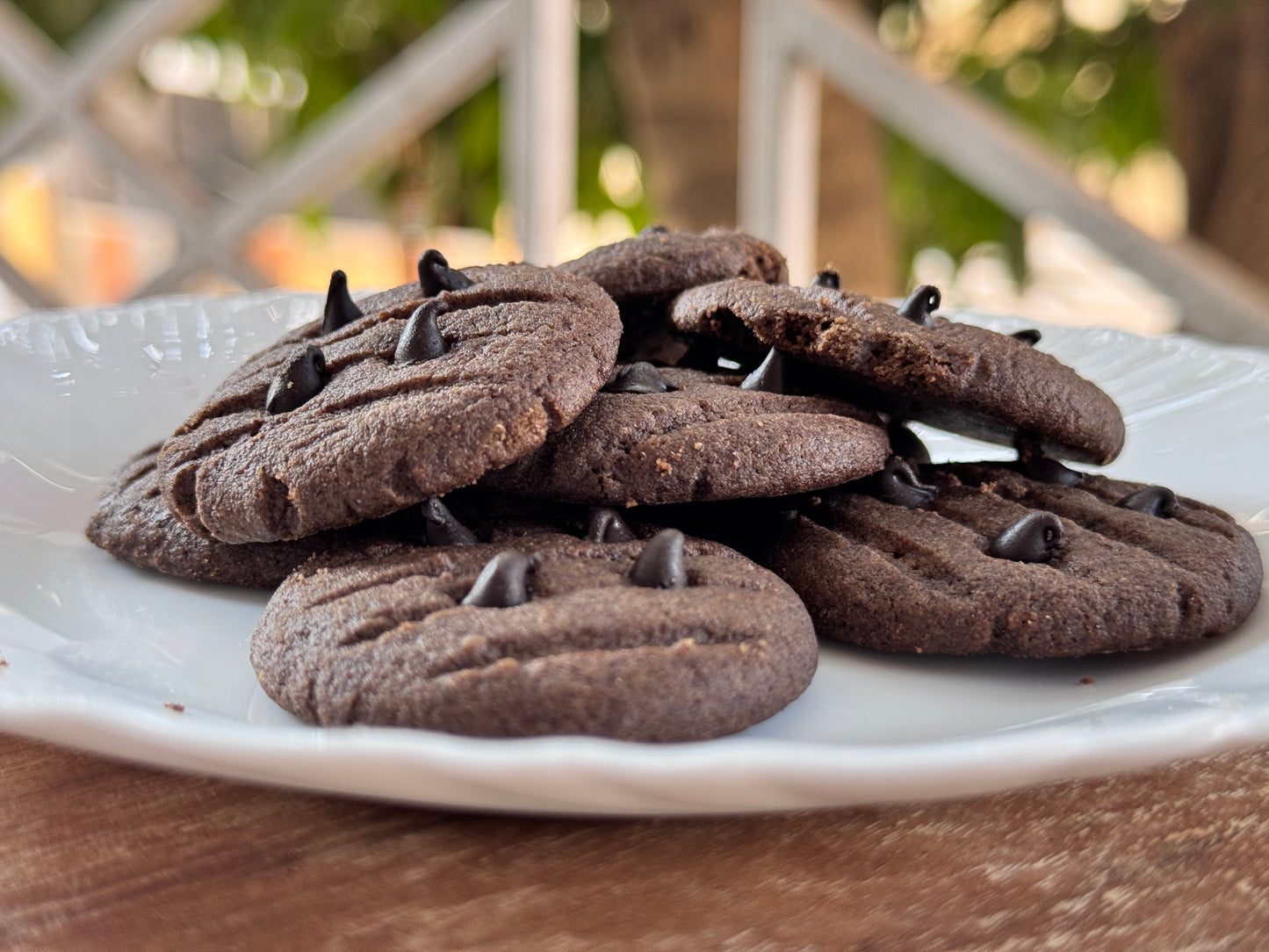 Choco Munchies - The Smarter Way to Snack Chocolate.